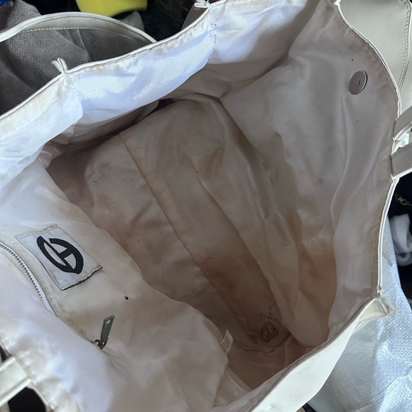 Telfar Bag - Picture 3 of 4